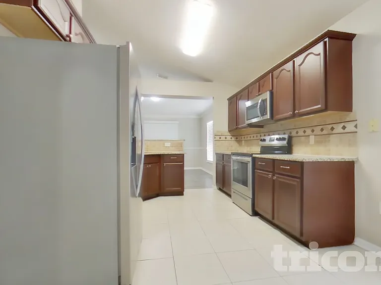 1120 Imperial Eagle St — Photo 7