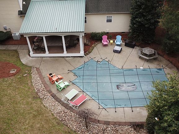 5th image of 220 Needwill Ct