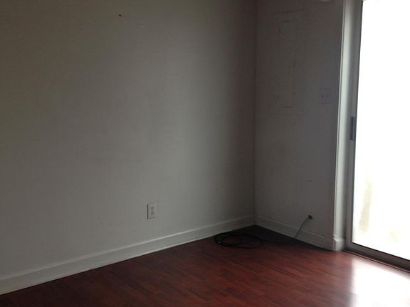 4th image of 1314 Elmwood Ave