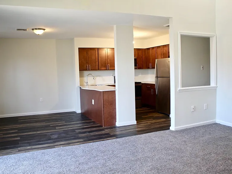 964 Park Blvd #8 — Photo 6