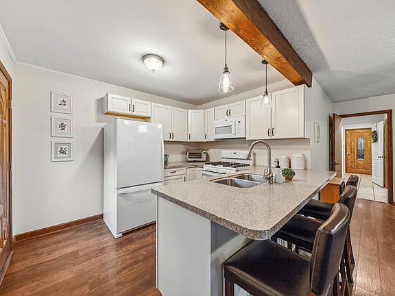 66th image of this home
