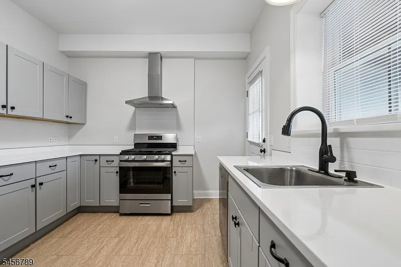 21 Union Pl #3