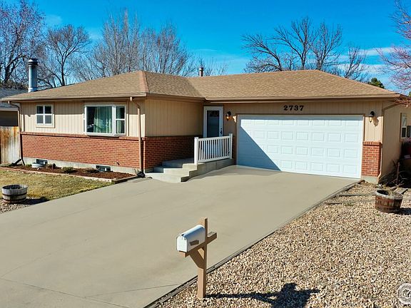 5th image of 2737 W 22nd Street Dr