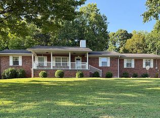 894 Old Solomon Ferry Rd, Newport, TN 37821