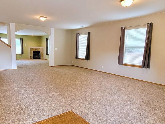 2nd image of 17927 97th Ln E