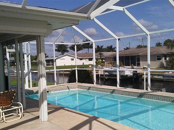 3rd image of 4334 S Gulf Cir
