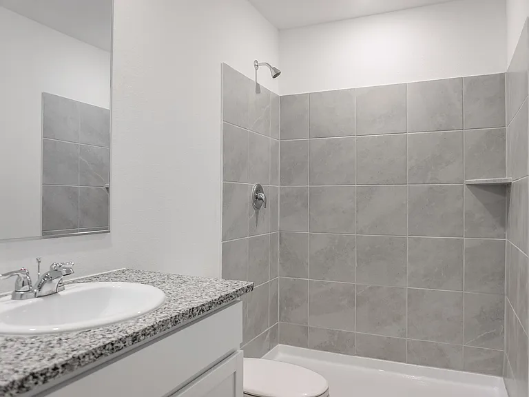 1424 Teak Ln — Photo 13