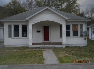 108 Reynolds Ave, Bluefield, VA 24605