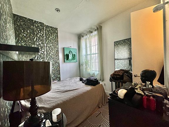 4th image of 222 Bushwick Ave #3A