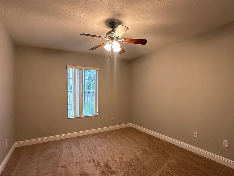 418 Brentwood Club Cv — Photo 50