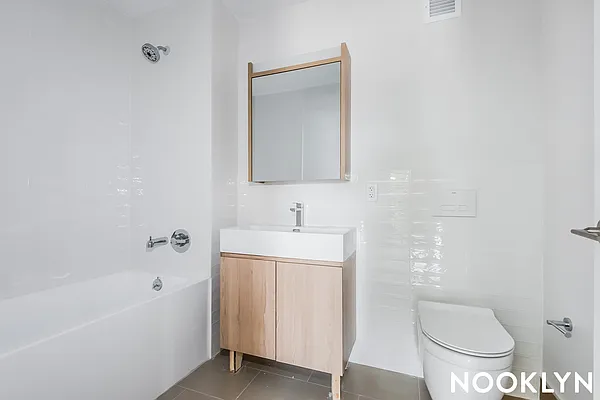 Rented by Nooklyn NYC LLC | media 48