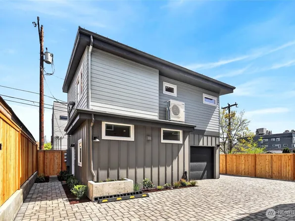 4140 44th Avenue SW, Seattle, WA 98116