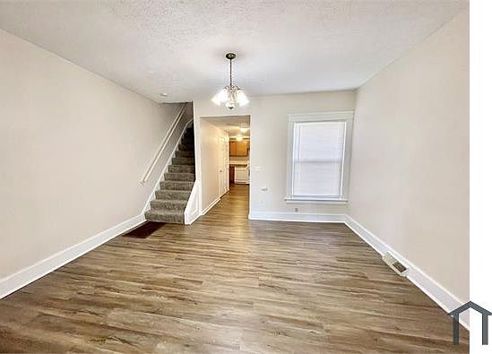 3rd image of 2101 E 31st St #1/2