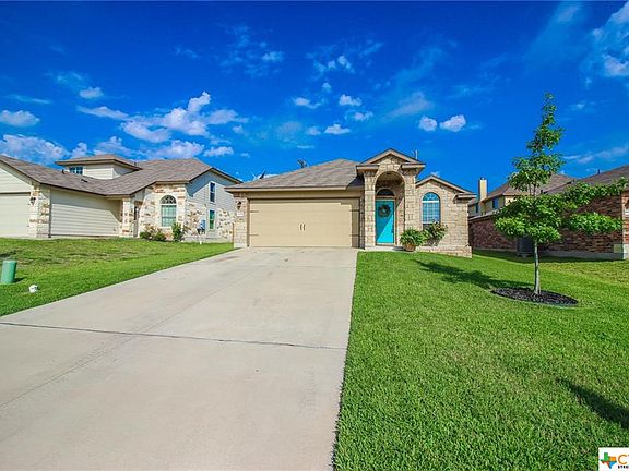 3rd image of 6018 Stonehaven Dr