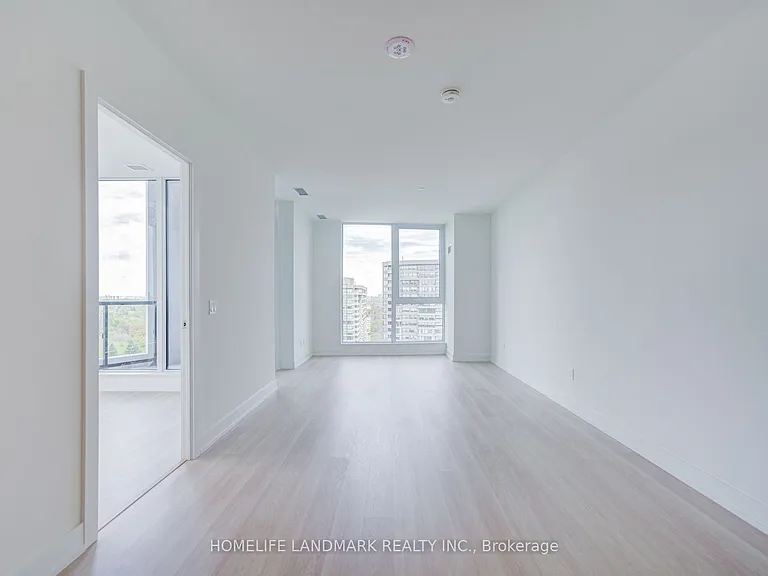 25 Cordova Ave #Penthouse 13 — Photo 13
