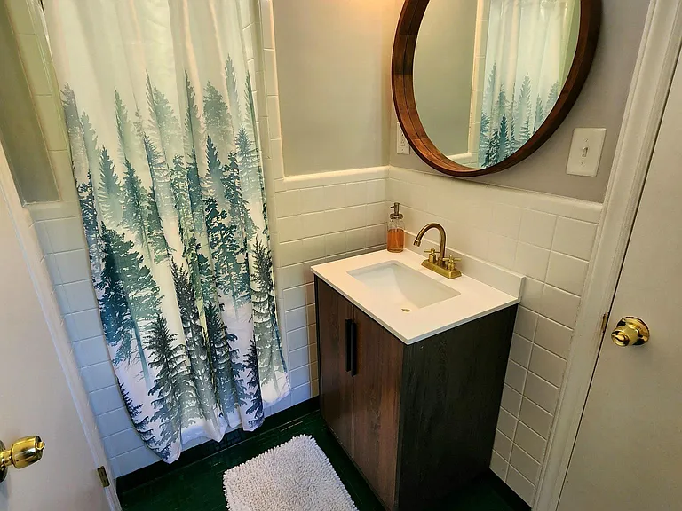 225 Shenandoah Cir — Photo 17