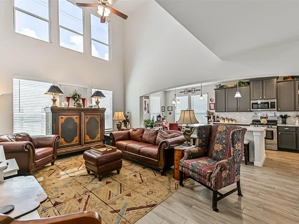356 Selah Ct, Alvin, TX 77511