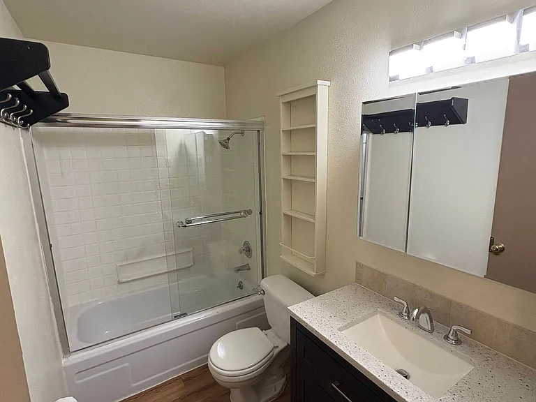 5910 SE 41st Ave #12.0 — Photo 7