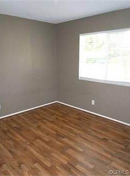 4th image of 512 N Placer Privado