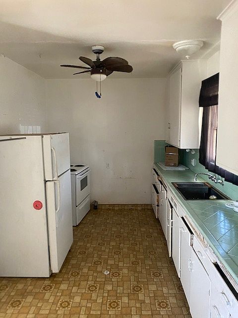 2nd image of 4846 E Nevada Ave