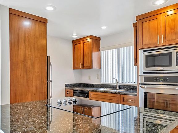 4th image of 14039 N Kendall Dr APT B