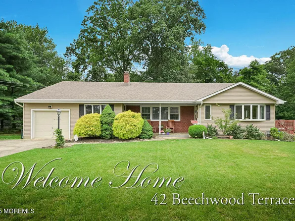 42 Beechwood Terrace, Matawan, NJ 07747