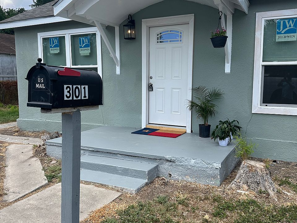 1st image of 301 Davis Rd