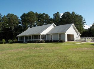 6559 Val Del Rd, Hahira, GA 31632