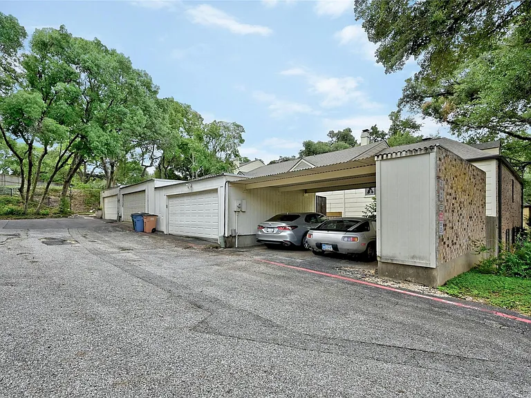 6637 Valleyside Rd — Photo 27