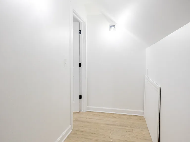 458 Hague St #2 — Photo 22