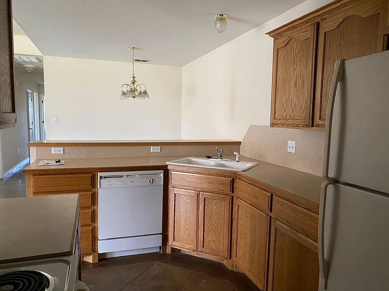 2451 Patriot Commons Rd — Photo 9
