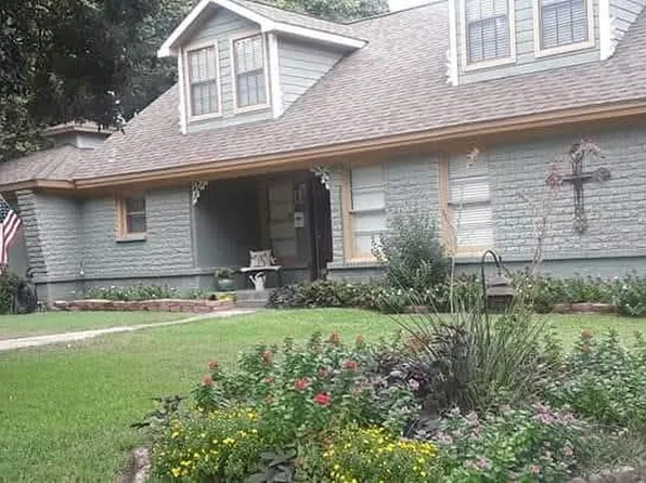 7109 Briley Dr, North Richland Hills, TX 76180