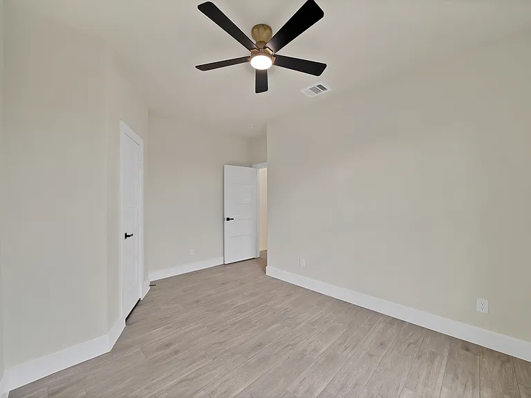 2925 River Ridge Ct — Photo 22