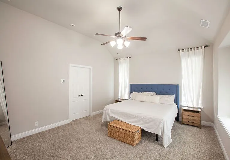 1501 Laurence Ln — Photo 15