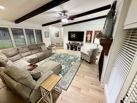 5th image of 4524 Leisure Ln