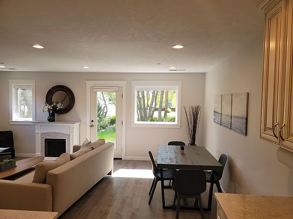 3rd image of 412 A St #A
