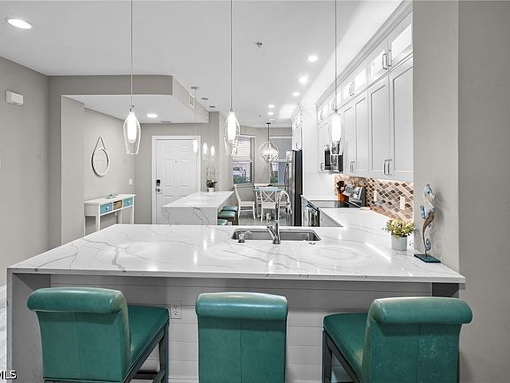 5th image of 11041 Gulf Reflections Dr APT 103