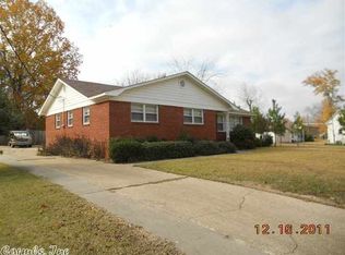 202 Van St, Warren, AR 71671
