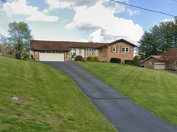 108 Stevenswood Dr, Bristol, TN 37620