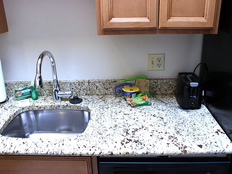 CH-Mapleton Terrace — Photo 15