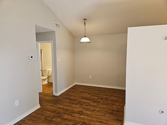 3rd image of 1818 Fox Run Dr #1