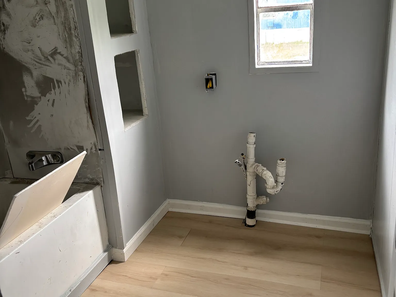 3 bed, 1100 sqft, $1,350 — Photo 4