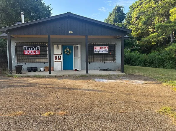4451 State Highway 155, Lone Star, TX 75668