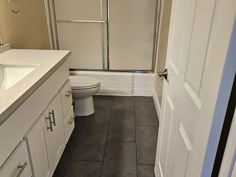 7504 Sepulveda Blvd #103 — Photo 20