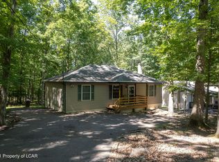 1271 Woodhaven Dr, White Haven, PA