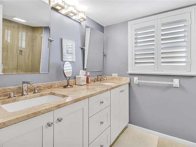 3200 Binnacle Dr #D3 — Photo 16
