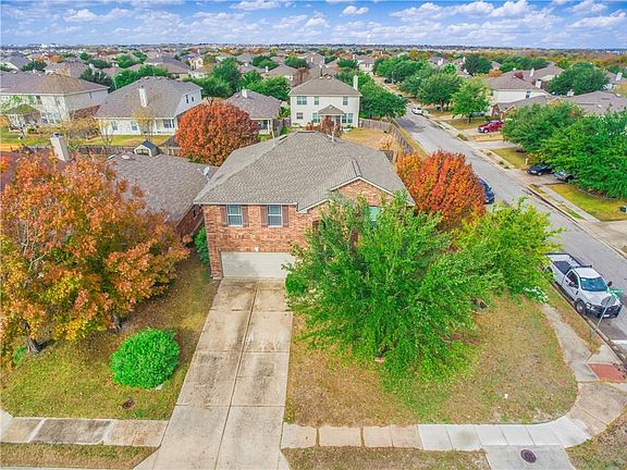 3rd image of 4125 Veiled Falls Dr