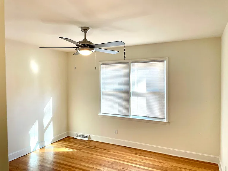 6524 Idlebrook Dr — Photo 15