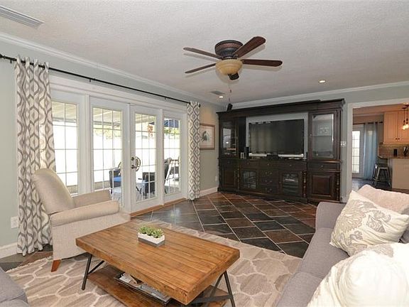 5th image of 659 Greene Dr