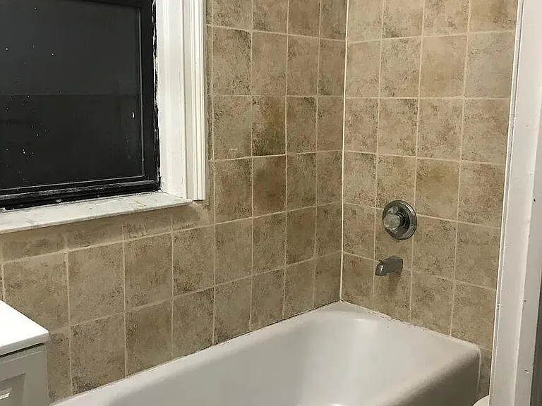 1840 Bronxdale Ave #3 — Photo 6